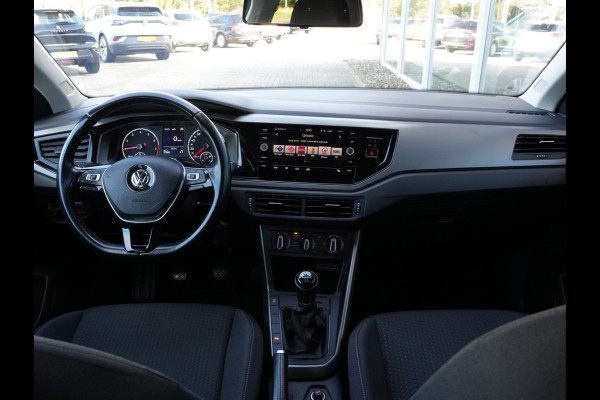 Volkswagen Polo 1.0 TSI Comfortline | Navigatie | PDC | Adaptive Cruise | Android/Apple Carplay Volkswagen Polo 1.0 TSI Comfortline | Navigatie | PDC | Adaptive Cruise | Android/Apple Carplay