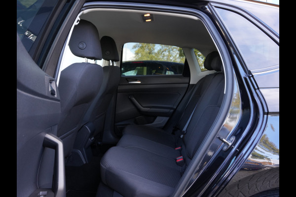 Volkswagen Polo 1.0 TSI Comfortline | Navigatie | PDC | Adaptive Cruise | Android/Apple Carplay Volkswagen Polo 1.0 TSI Comfortline | Navigatie | PDC | Adaptive Cruise | Android/Apple Carplay