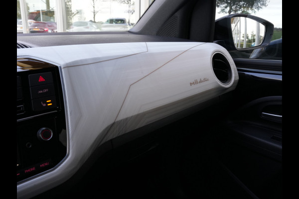Seat Mii Electric electric Plus | Climate Control | DAB | SoH 90% | Stoelverwarming Seat Mii Electric electric Plus | Climate Control | DAB | SoH 90% | Stoelverwarming