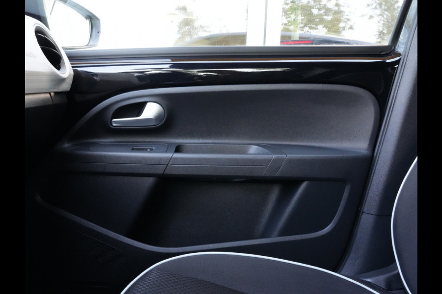 Seat Mii Electric electric Plus | Climate Control | DAB | SoH 90% | Stoelverwarming Seat Mii Electric electric Plus | Climate Control | DAB | SoH 90% | Stoelverwarming