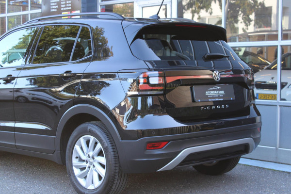 Volkswagen T-Cross 1.0 TSI Life ACC PDC Navi Carplay Nap
