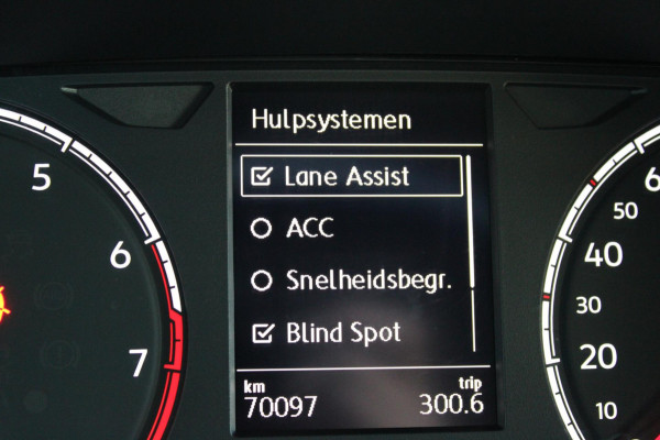 Volkswagen T-Cross 1.0 TSI Life ACC PDC Navi Carplay Nap