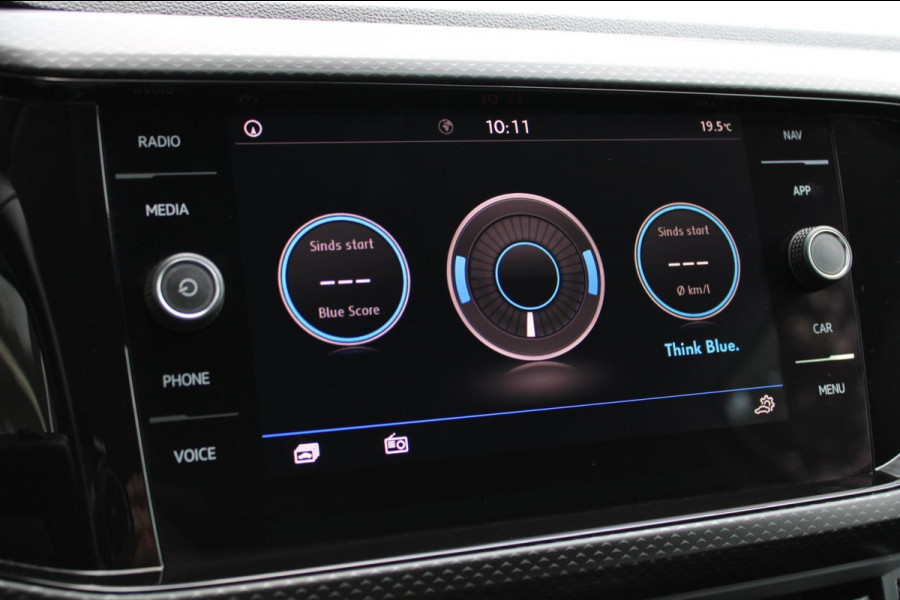 Volkswagen T-Cross 1.0 TSI Life ACC PDC Navi Carplay Nap