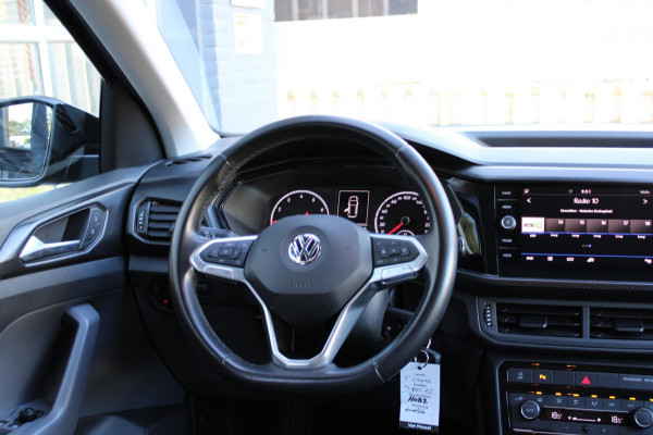 Volkswagen T-Cross 1.0 TSI Life ACC PDC Navi Carplay Nap