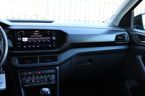 Volkswagen T-Cross 1.0 TSI Life ACC PDC Navi Carplay Nap