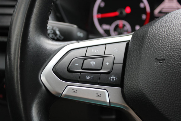 Volkswagen T-Cross 1.0 TSI Life ACC PDC Navi Carplay Nap