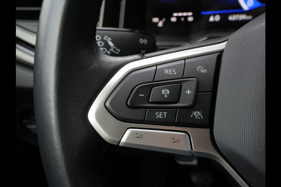 Volkswagen Taigo 1.0 TSI Life Business | Navigatie | Adaptive Cruise | Climate Control | Stoelverwarming