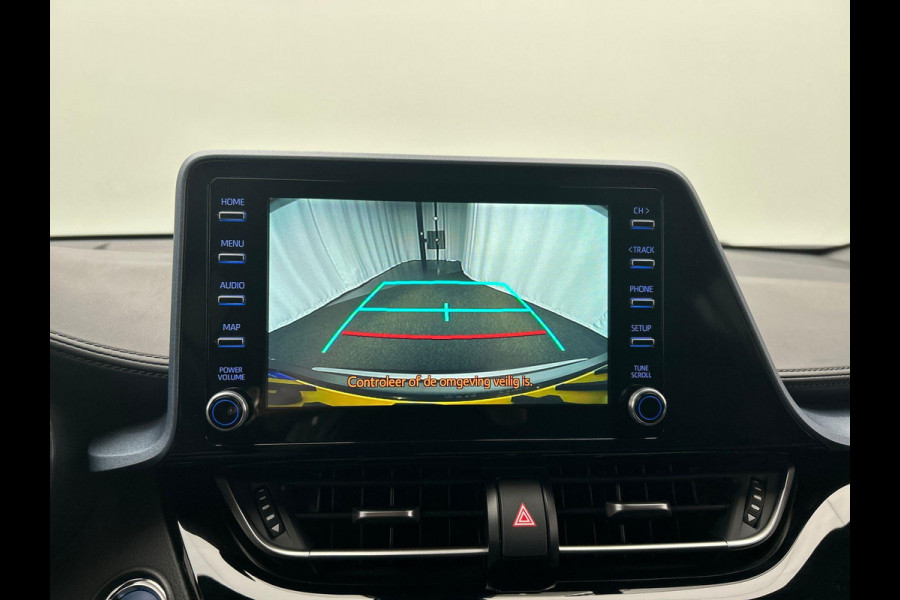 Toyota C-HR 2.0 Hybrid Bi-Tone Carplay Camera Climate-control Cruise Toyota C-HR 2.0 Hybrid Bi-Tone Carplay Camera Climate-control Cruise