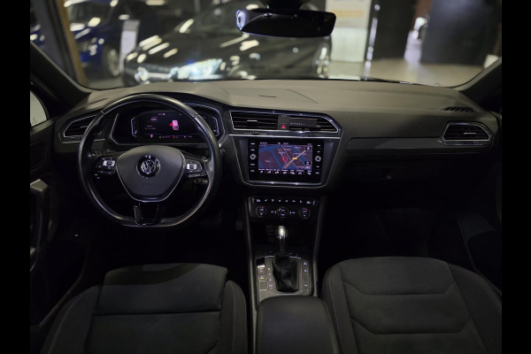 Volkswagen Tiguan 1.5 TSI ACT R-LINE|PANO|VIRT-COCKP.|ACC Volkswagen Tiguan 1.5 TSI ACT R-LINE|PANO|VIRT-COCKP.|ACC
