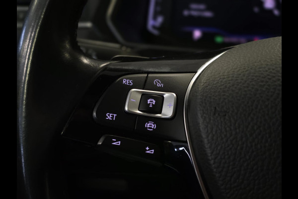 Volkswagen Tiguan 1.5 TSI ACT R-LINE|PANO|VIRT-COCKP.|ACC Volkswagen Tiguan 1.5 TSI ACT R-LINE|PANO|VIRT-COCKP.|ACC