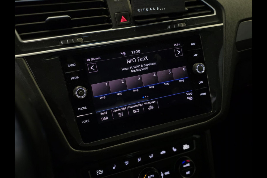Volkswagen Tiguan 1.5 TSI ACT R-LINE|PANO|VIRT-COCKP.|ACC Volkswagen Tiguan 1.5 TSI ACT R-LINE|PANO|VIRT-COCKP.|ACC