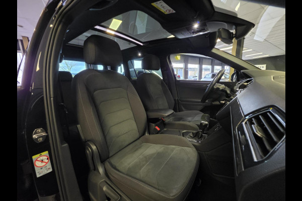 Volkswagen Tiguan 1.5 TSI ACT R-LINE|PANO|VIRT-COCKP.|ACC Volkswagen Tiguan 1.5 TSI ACT R-LINE|PANO|VIRT-COCKP.|ACC