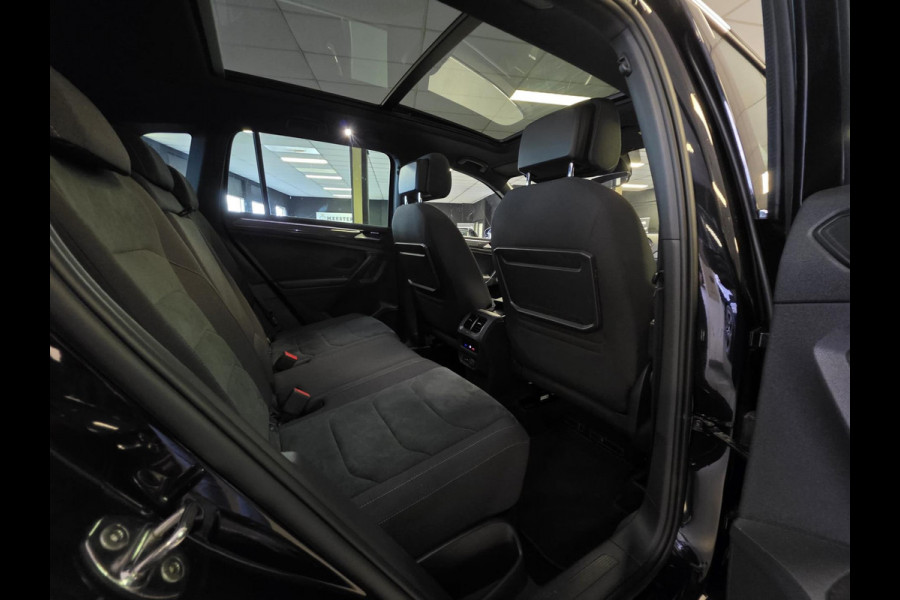 Volkswagen Tiguan 1.5 TSI ACT R-LINE|PANO|VIRT-COCKP.|ACC Volkswagen Tiguan 1.5 TSI ACT R-LINE|PANO|VIRT-COCKP.|ACC