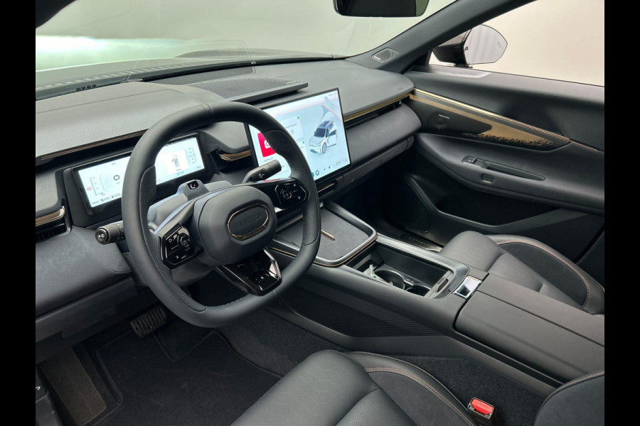 Lynk & Co 08 1.5 More * Direct Beschikbaar * Harman/Kardon Stoelmassage 200km Elektrisch 21''