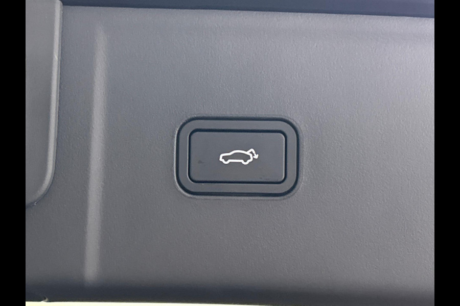 Lynk & Co 08 1.5 More * Direct Beschikbaar * Harman/Kardon Stoelmassage 200km Elektrisch 21''