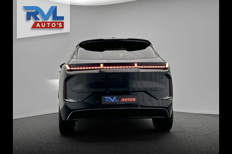 Lynk & Co 08 1.5 More * Direct Beschikbaar * Harman/Kardon Stoelmassage 200km Elektrisch 21''
