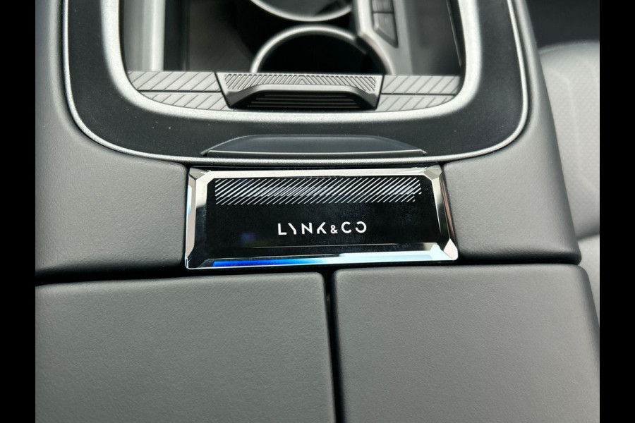 Lynk & Co 08 1.5 More * Direct Beschikbaar * Harman/Kardon Stoelmassage 200km Elektrisch 21''