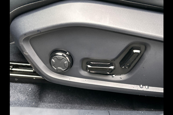 Lynk & Co 08 1.5 More * Direct Beschikbaar * Harman/Kardon Stoelmassage 200km Elektrisch 21''