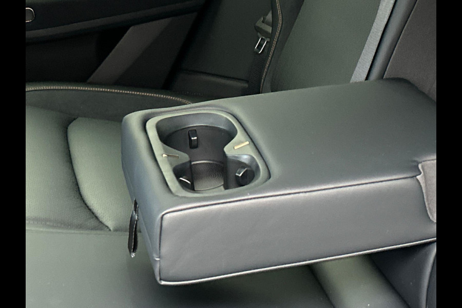 Lynk & Co 08 1.5 More * Direct Beschikbaar * Harman/Kardon Stoelmassage 200km Elektrisch 21''
