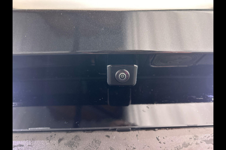 Lynk & Co 08 1.5 More * Direct Beschikbaar * Harman/Kardon Stoelmassage 200km Elektrisch 21''