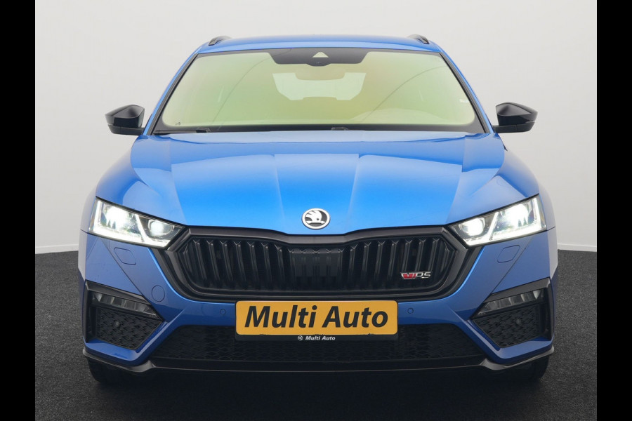 Škoda Octavia Combi 1.4 TSI RS iV Business Plug In Hybrid 245pk Dealer O.H PHEV | Adaptive Cruise | Camera | Sportstoelen Verwarmd | Apple Carplay | Navigatie | Crystal LED | Blis | Keyless | Stuur Verwarmd | Virtual | DAB |