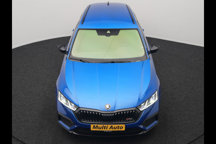 Škoda Octavia Combi 1.4 TSI RS iV Business Plug In Hybrid 245pk Dealer O.H PHEV | Adaptive Cruise | Camera | Sportstoelen Verwarmd | Apple Carplay | Navigatie | Crystal LED | Blis | Keyless | Stuur Verwarmd | Virtual | DAB |