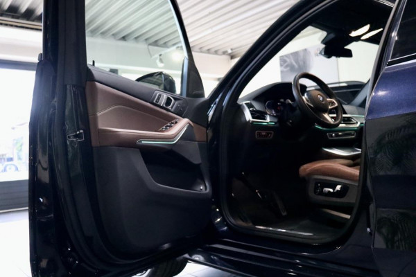 BMW X5 xDrive45e M Sport| PANO| LASER| HK| HUD| TrkHk|BTW BMW X5 xDrive45e M Sport| PANO| LASER| HK| HUD| TrkHk|BTW