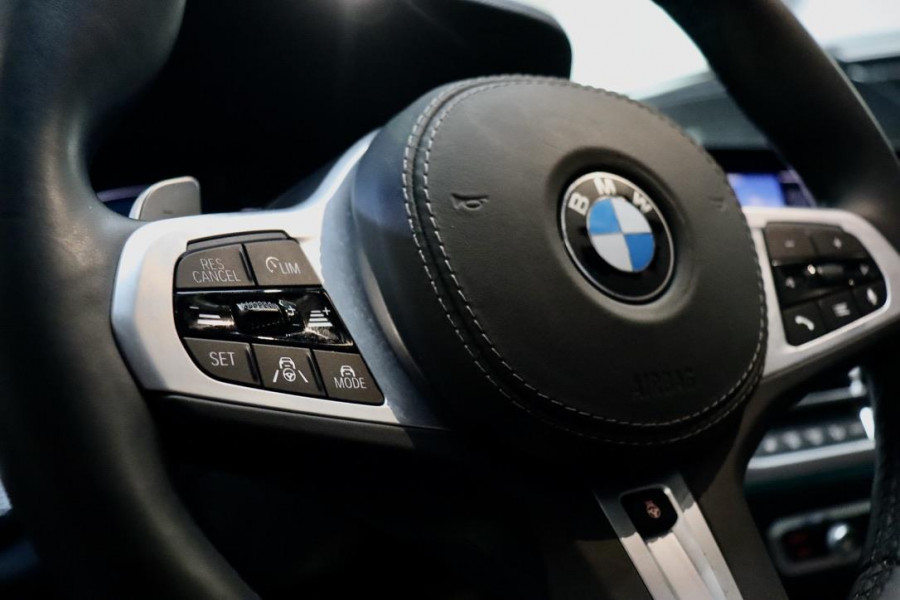 BMW X5 xDrive45e M Sport| PANO| LASER| HK| HUD| TrkHk|BTW BMW X5 xDrive45e M Sport| PANO| LASER| HK| HUD| TrkHk|BTW