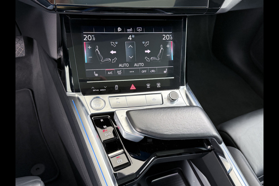 Audi e-tron 50 Quattro 313pk SOH 92% Leer Pano-dak Bang&Olufsen®-Hifi Memory Adaptieve Cruise Control Stoelverwarming DAB Elek.verst.Stoelen Led Elek.Achterklep Business Edition Plus 71kWh 1e Eigenaar Origineel Nederlandse Auto Nieuwprijs €75.963,-