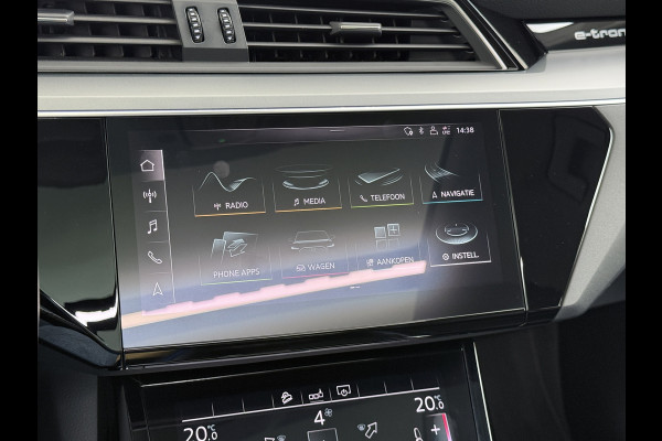 Audi e-tron 50 Quattro 313pk SOH 92% Leer Pano-dak Bang&Olufsen®-Hifi Memory Adaptieve Cruise Control Stoelverwarming DAB Elek.verst.Stoelen Led Elek.Achterklep Business Edition Plus 71kWh 1e Eigenaar Origineel Nederlandse Auto Nieuwprijs €75.963,-
