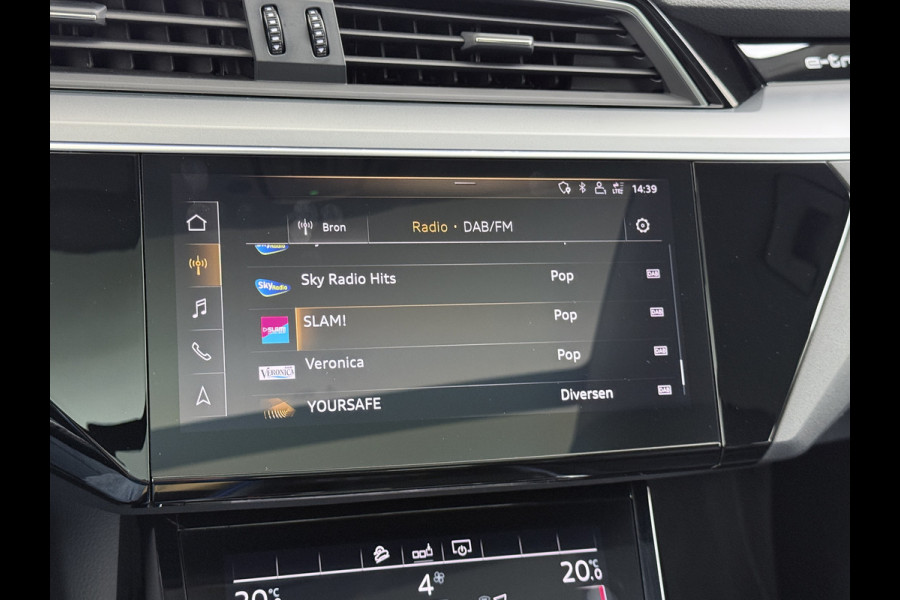 Audi e-tron 50 Quattro 313pk SOH 92% Leer Pano-dak Bang&Olufsen®-Hifi Memory Adaptieve Cruise Control Stoelverwarming DAB Elek.verst.Stoelen Led Elek.Achterklep Business Edition Plus 71kWh 1e Eigenaar Origineel Nederlandse Auto Nieuwprijs €75.963,-