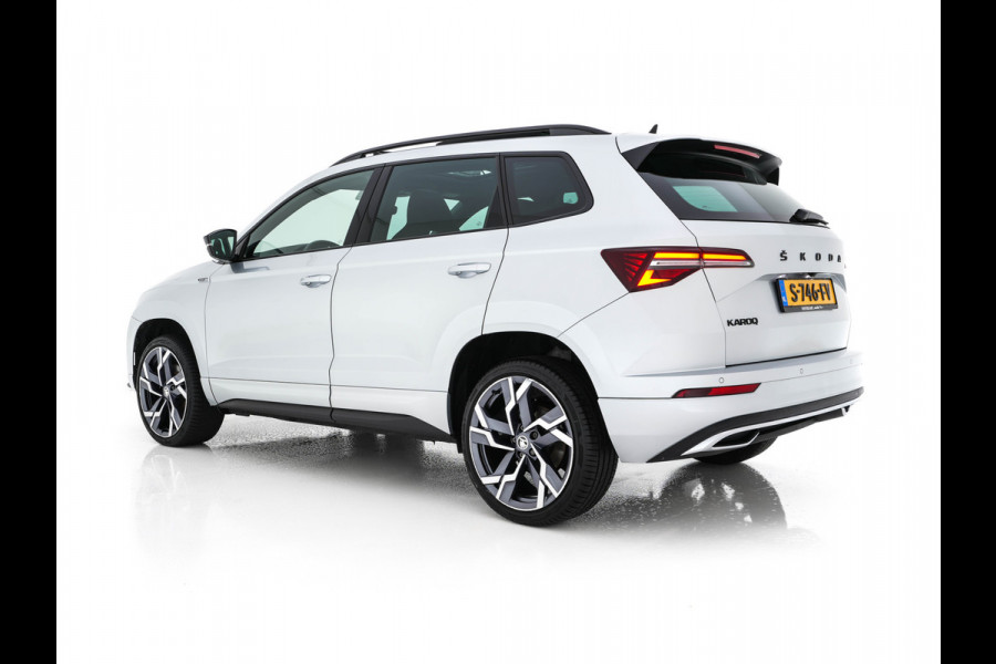 Škoda Karoq 1.5 TSI ACT Sportline (INCL-BTW) Aut. *PANO | DIGI-COCKPIT | ADAPTIVE-CRUISE | FULL-LED | BLIND-SPOT | HEATED-SPORTSEATS | CAMERA | AMBIENT-LIGHT | NAVI-FULLMAP | KEYLESS | DAB+ | SHIFT-PADDLES | PRIVACY-GLASS | .