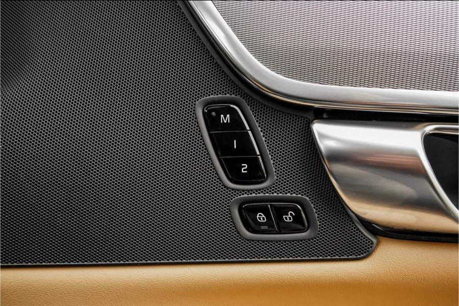 Volvo V90 2.0 T5 Inscription Pano HUD Camera Elek Trekhaak Volvo V90 2.0 T5 Inscription Pano HUD Camera Elek Trekhaak