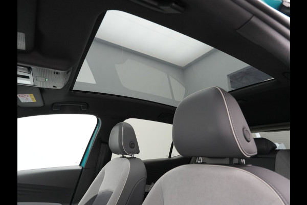 Volkswagen ID.3 First Max 58 kWh 204pk Panorama Navigatie Camera Acc Stoelverwarming 301 Volkswagen ID.3 First Max 58 kWh 204pk Panorama Navigatie Camera Acc Stoelverwarming 301