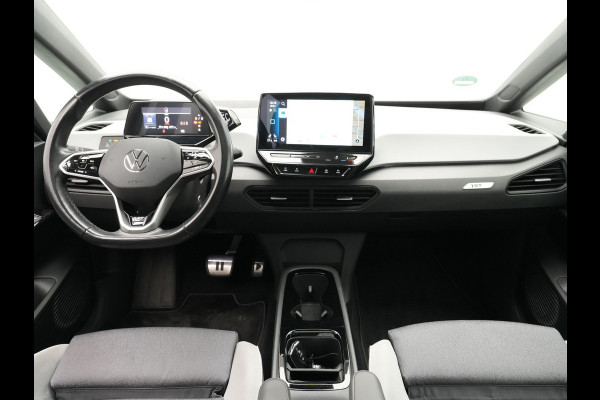 Volkswagen ID.3 First Max 58 kWh 204pk Panorama Navigatie Camera Acc Stoelverwarming 301 Volkswagen ID.3 First Max 58 kWh 204pk Panorama Navigatie Camera Acc Stoelverwarming 301