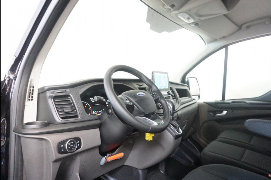 Ford Transit Custom 300 L2H1 Trend Dubbele Cabine Automaat Airco Navigatie Cruise control Camera Parkeersensoren Ford Transit Custom 300 L2H1 Trend Dubbele Cabine Automaat Airco Navigatie Cruise control Camera Parkeersensoren