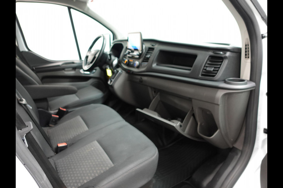 Ford Transit Custom L2H1 Automaat Dubbele cabine Trend Navi Trekhaak Cruise Control Parkeersensoren Airco Bluetooth Euro6