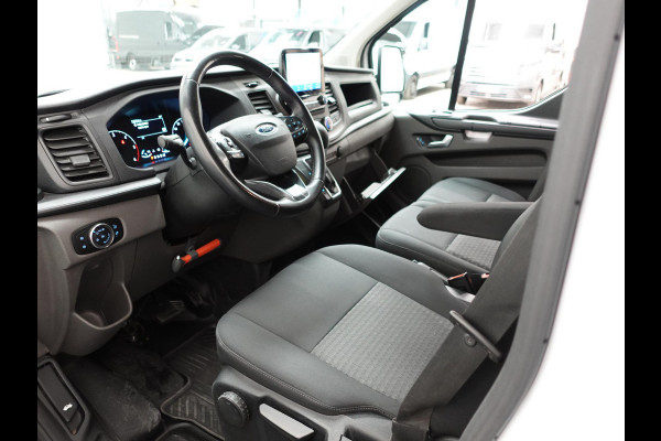Ford Transit Custom L2H1 Automaat Dubbele cabine Trend Navi Trekhaak Cruise Control Parkeersensoren Airco Bluetooth Euro6