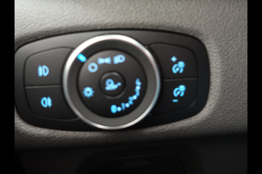 Ford Transit Custom L2H1 Automaat Dubbele cabine Trend Navi Trekhaak Cruise Control Parkeersensoren Airco Bluetooth Euro6