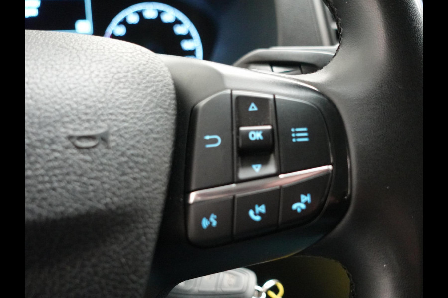 Ford Transit Custom L2H1 Automaat Dubbele cabine Trend Navi Trekhaak Cruise Control Parkeersensoren Airco Bluetooth Euro6