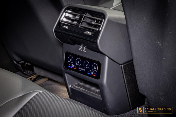 BMW 5 Serie Touring 520i|M-sport|Fiscal €68.000|HUD|H&K|Pano