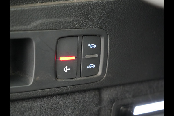 Audi Q5 50 TFSI e quattro S Line Plug In Hybrid 299pk Dealer O.H PHEV | Luchtvering | Trekhaak Af Fabriek | Adaptive Cruise | Camera | Virtual | Apple Carplay | Alcantara Sportstoelen Verwarmd | Keyless | Navigatie | DAB | Audi Q5 50 TFSI e quattro S Line Plug In Hybrid 299pk Dealer O.H PHEV | Luchtvering | Trekhaak Af Fabriek | Adaptive Cruise | Camera | Virtual | Apple Carplay | Alcantara Sportstoelen Verwarmd | Keyless | Navigatie | DAB |