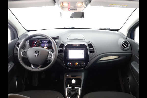 Renault Captur TCE LIMITED NAVI TREKHAAK GARANTIE TOT 6-2028* PARKEERSENSOREN ACHTER . BI-COLOR. Renault Captur TCE LIMITED NAVI TREKHAAK GARANTIE TOT 6-2028* PARKEERSENSOREN ACHTER . BI-COLOR.