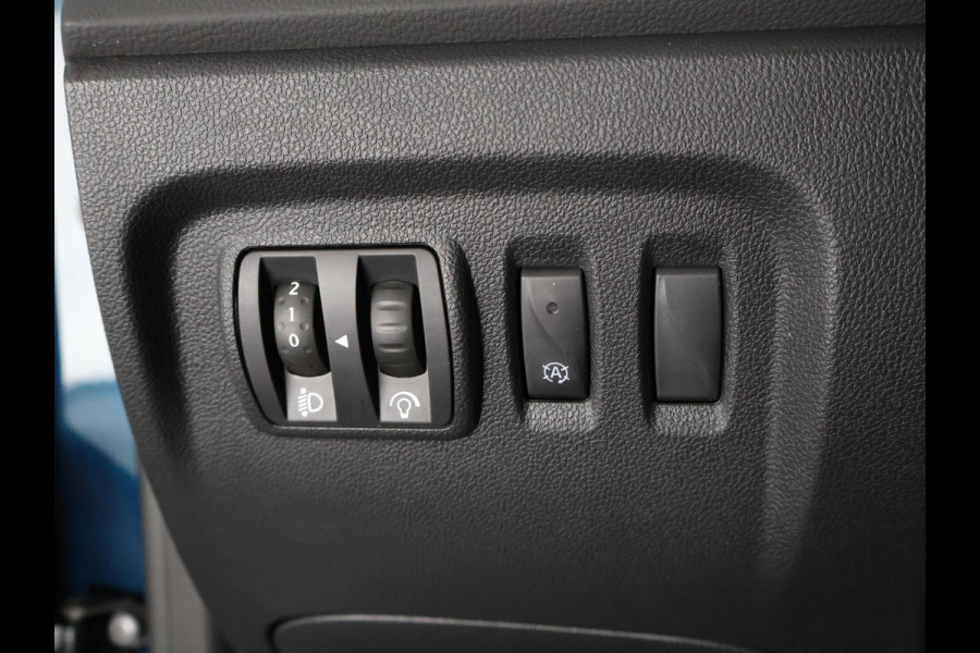 Renault Captur TCE LIMITED NAVI TREKHAAK GARANTIE TOT 6-2028* PARKEERSENSOREN ACHTER . BI-COLOR. Renault Captur TCE LIMITED NAVI TREKHAAK GARANTIE TOT 6-2028* PARKEERSENSOREN ACHTER . BI-COLOR.