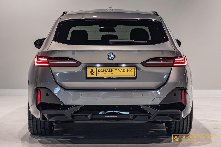 BMW 5 Serie Touring 520i|M-sport|Fiscal €68.000|HUD|H&K|Pano