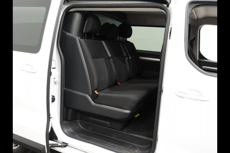 Opel Vivaro 2.0 CDTI L3H1 Dubbele Cabine Edition Airco Navigatie Trekhaak Carplay Bluetooth