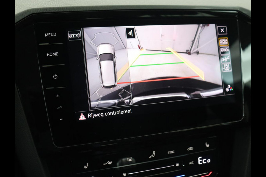 Volkswagen Passat 1.4 TSI PHEV GTE | Stoelverwarming | Massage | Virtual Cockpit | Park Assist | Carplay | Camera | Matrix LED | Adaptive cruise | Navigatie | Side Assist | Plug In Volkswagen Passat 1.4 TSI PHEV GTE | Stoelverwarming | Massage | Virtual Cockpit | Park Assist | Carplay | Camera | Matrix LED | Adaptive cruise | Navigatie | Side Assist | Plug In