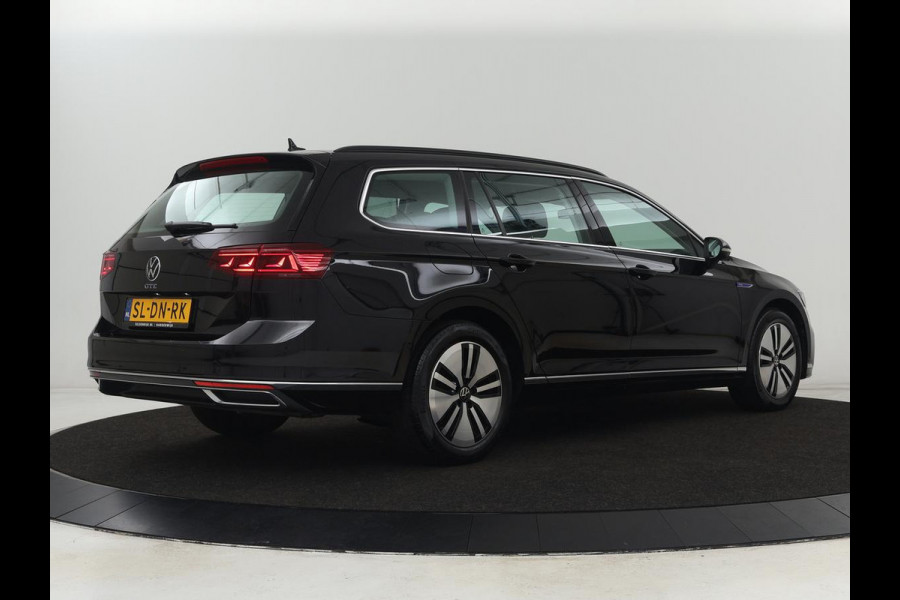 Volkswagen Passat 1.4 TSI PHEV GTE | Stoelverwarming | Massage | Virtual Cockpit | Park Assist | Carplay | Camera | Matrix LED | Adaptive cruise | Navigatie | Side Assist | Plug In Volkswagen Passat 1.4 TSI PHEV GTE | Stoelverwarming | Massage | Virtual Cockpit | Park Assist | Carplay | Camera | Matrix LED | Adaptive cruise | Navigatie | Side Assist | Plug In