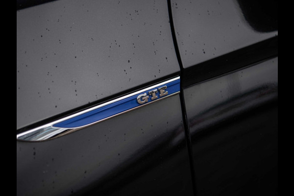Volkswagen Passat 1.4 TSI GTE Highline | Trekhaak | 360° Camera | ACC | Dealer Onderhouden
