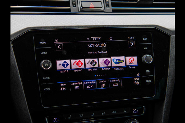 Volkswagen Passat 1.4 TSI GTE Highline | Trekhaak | 360° Camera | ACC | Dealer Onderhouden